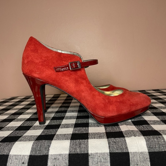Alfani Shoes - Alfani red heels